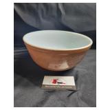 Pyrex mixing bowl