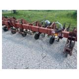 International 133 row crop cultivator