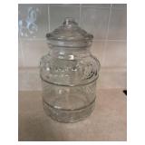 Glass canister