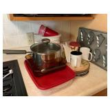 Kitchenware/ dishes   Bring boxes