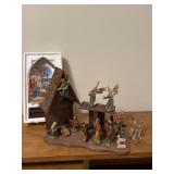 Nativity and Religious Decor