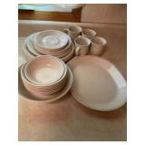 Corelle dish set