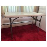 4 ft Folding Table