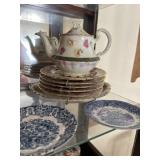 Teapot and Misc Dishes