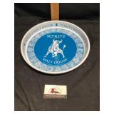 Metal schlitz malt liquor, serving tray