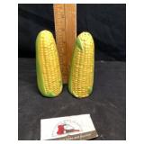 Corn salt and pepper shakers