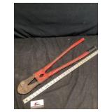 Bolt cutters