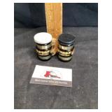 Oregon the beaver, state salt and pepper shakers