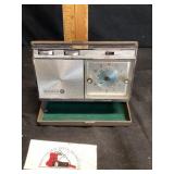 Westinghouse clock radio needs batteries