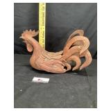 Metal rooster decor