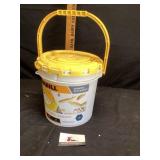 Rated bait bucket