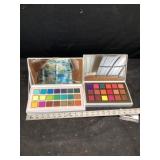 Eyeshadow cases like new
