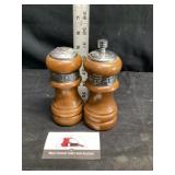 Salt shaker pepper grinder