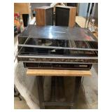 Solid state stereo system radio works fine r