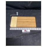 Cheese cutter