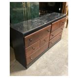 6 drawer dresser approximately 16 x 59 1/2 x 32