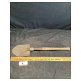 Military style shovel