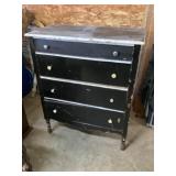 4 drawer dresser approximately 18 x 36 x 43 tall