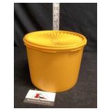 Tupperware canister