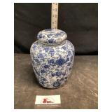 Oriental jar