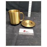 Stainless steel, metallic gold coffee mug warmer