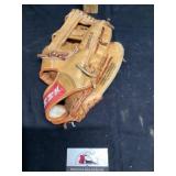 SSK baseball glove