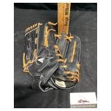 Professional baseball glove