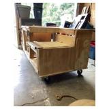 Rolling workbench bring help to load without the