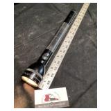 Mag light 15 inch flashlight