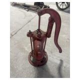 Hand pump