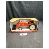 1/16 scale allis- Chalmers D19 with loader