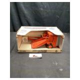 1/16 scale Allis Chalmers roto- baler