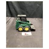 1/16th John Deere skid loader