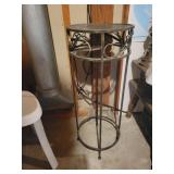 Metal stand - 33'