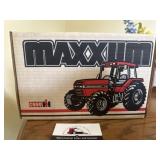1:16 scale Case International 5130 MFD tractor