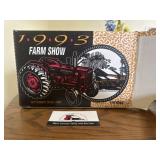 1993 Farm Show 1/16 international tractor