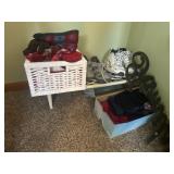 Womenï¿½s size 9 shoes, gloves and misc