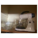 Sunbeam mixer and mixing bowls