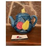 Tea pot marked made in Japan