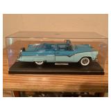 Franklin mint 1955 Ford Sunliner with display