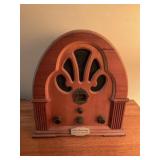 Philco vintage look radio