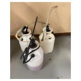 Hand sprayers