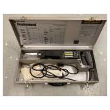 Black & Decker cut saw