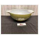 Pyrex Spring Blossom Cinderella bowl
