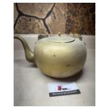 Tea kettle