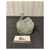 Glad Swan dish