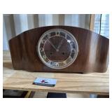 Mantle clock