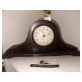 Gilbert mantle clock