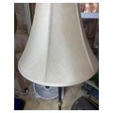 Floor lamp with possible marble