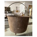 Cast Iron a cauldron